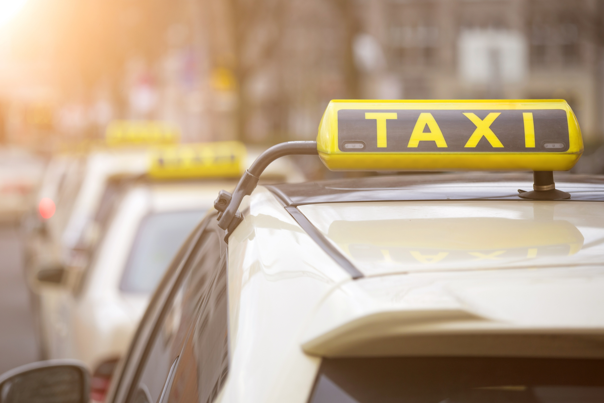 Möbel mit dem Taxi transportieren – geht das? Möbel mit dem Taxi transportieren