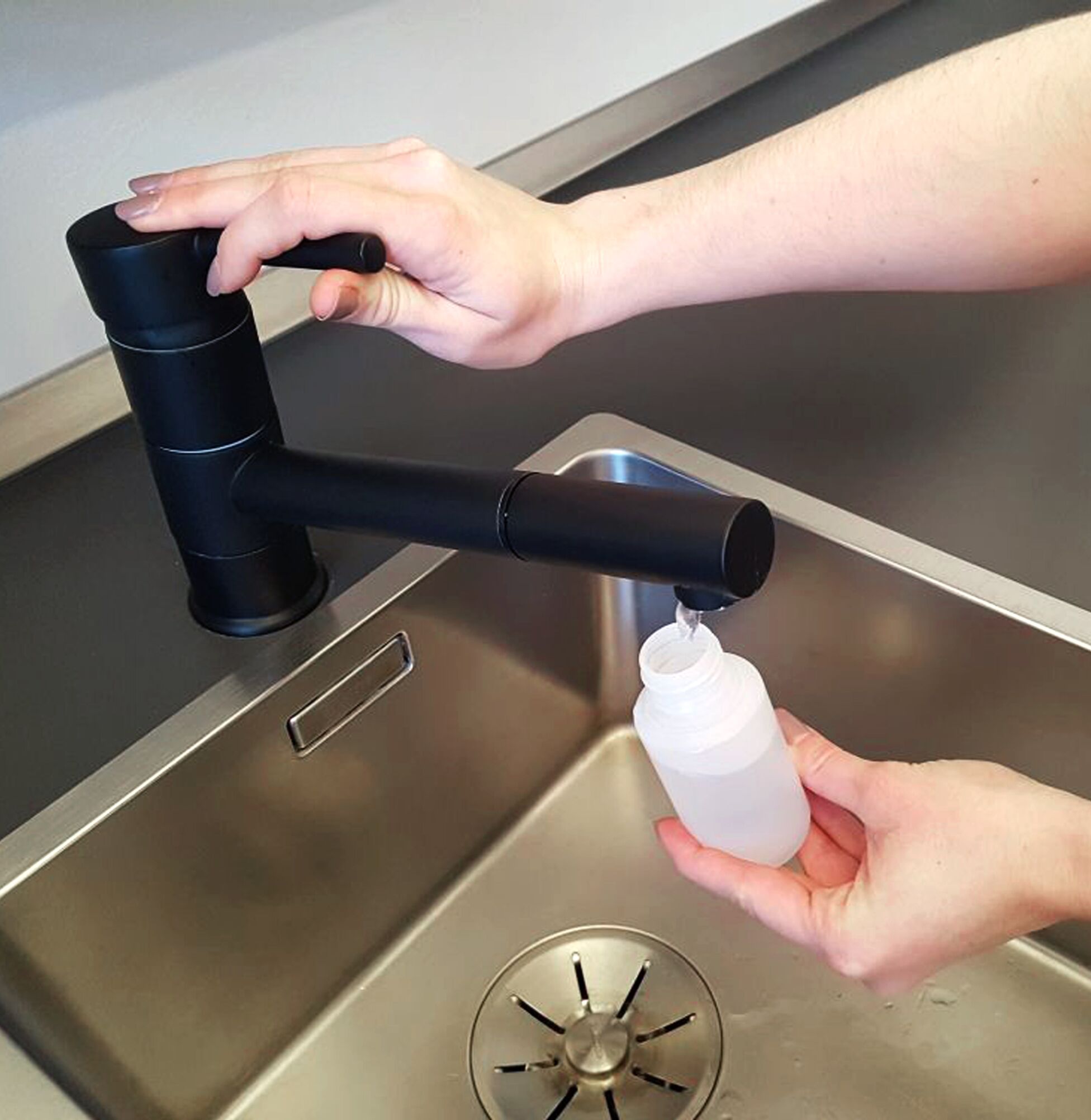 Leitungswasser-Check – Schadstoffe durch Armaturen & Leitungen in jeder vierten Probe!